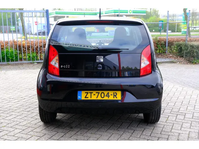 SEAT Mii 1.0 Style Intense 5-drs *45.378km* 2019 Benzine 8