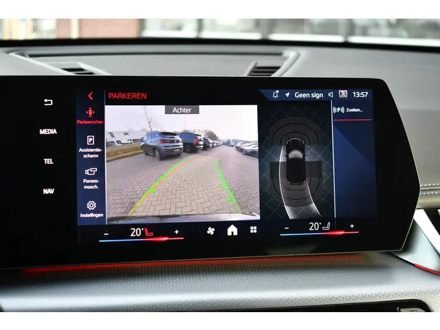 BMW X1 sDrive18i M-Sport 2025 Benzine 11