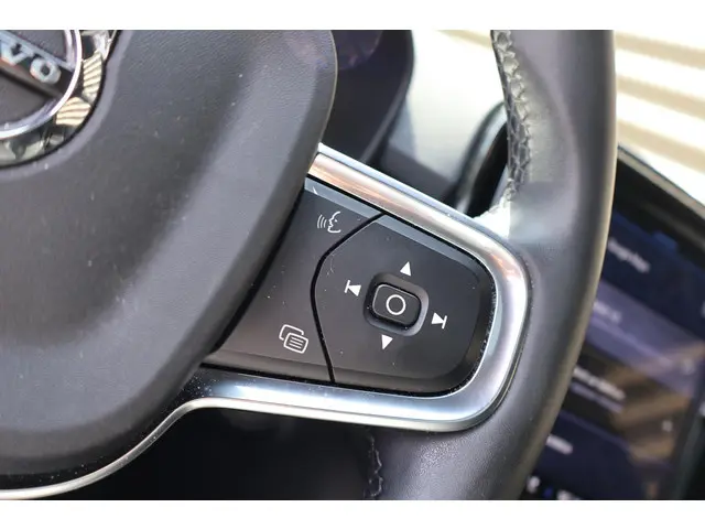 Volvo XC40 Recharge Twin Pro 2022 Elektrisch 32