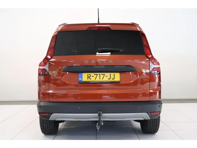 Dacia Jogger 1.0 TCe Comfort 5p. 2022 Benzine 28