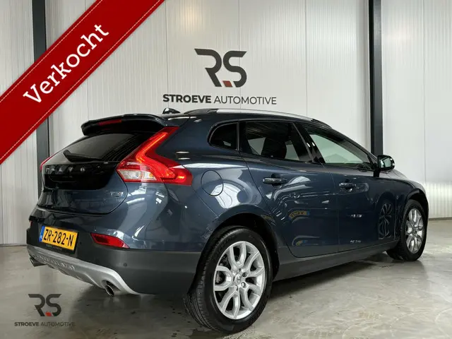 Volvo V40 Cross Country 1.5 T3 Polar+ Luxury 2019 Benzine 40