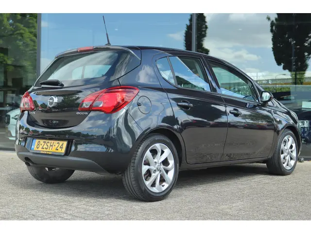 Opel Corsa 1.0 TURBO EDITION 5-DRS. 2015 Benzine 2