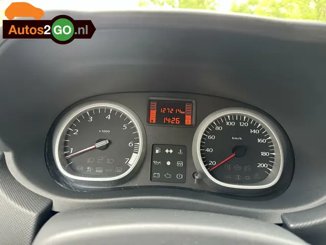 Dacia Duster 1.6 SCe 4x2 2012 Benzine 5