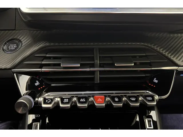 Peugeot 2008 1.2 PureTech 130pk GT-Line 2020 Benzine 22