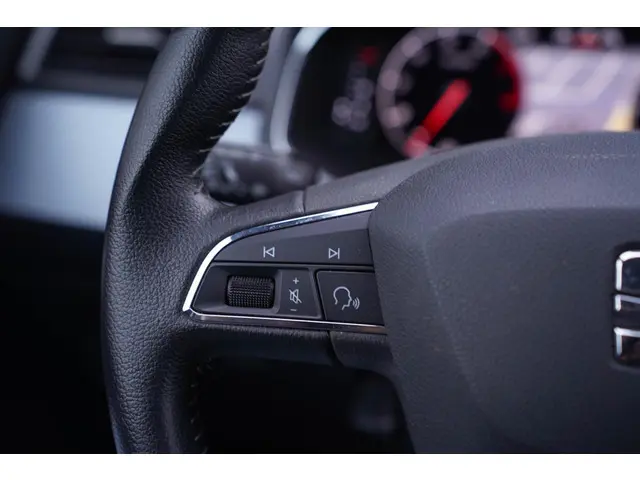 SEAT Arona 1.0 TSI Style Ambition 2021 Benzine 23