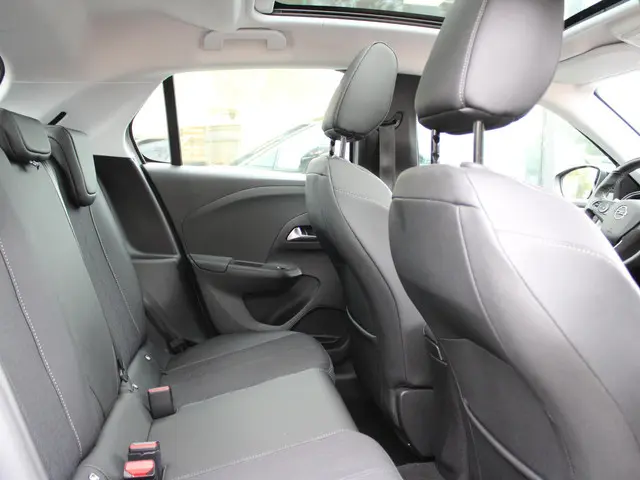 Opel Corsa 1.2 Elegance 2021 Benzine 9