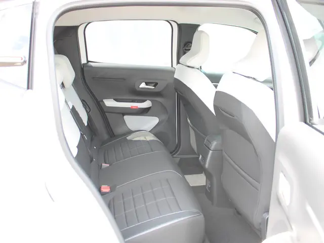 Citroën ë-C3 Max 113pk 44 kWh 2025 Elektrisch 13