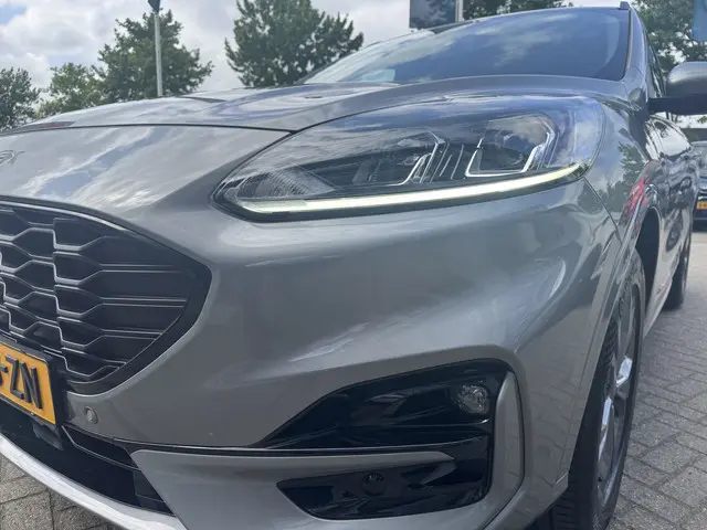 Ford Kuga 2.5 PHEV ST-Line 2020 Hybride Benzine 6