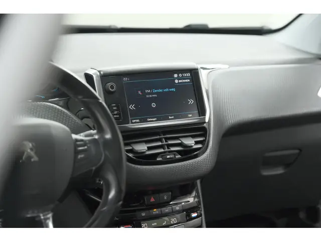 Peugeot 2008 PureTech 110 Allure 2018 Benzine 41