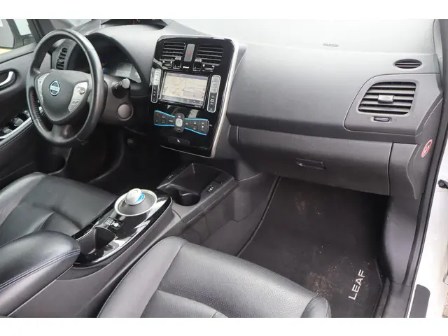 Nissan Leaf Tekna 30 kWh 2016 Elektrisch 9