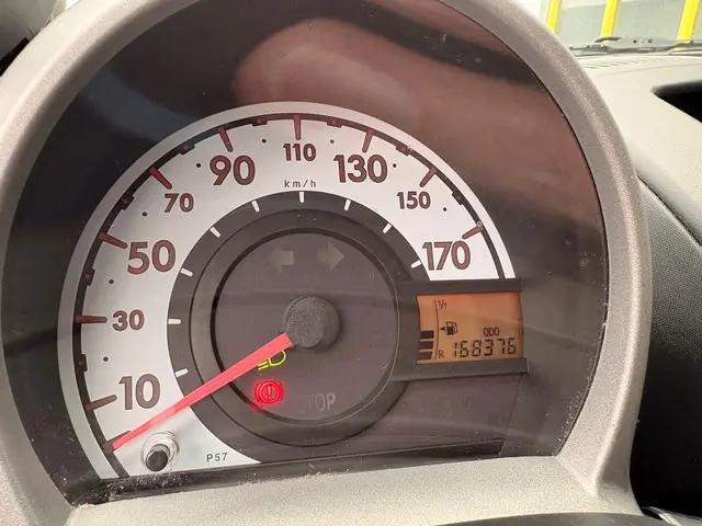 Peugeot 107 1.0 Active Airco 2013 Benzine 14