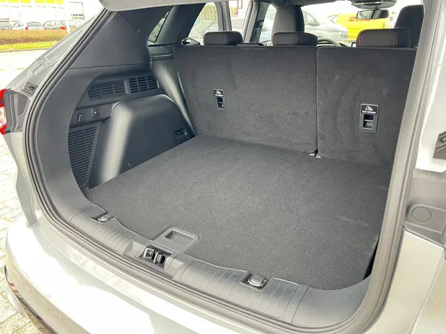 Ford Kuga 2.5 FHEV ST-Line 2025 Hybride Benzine 33