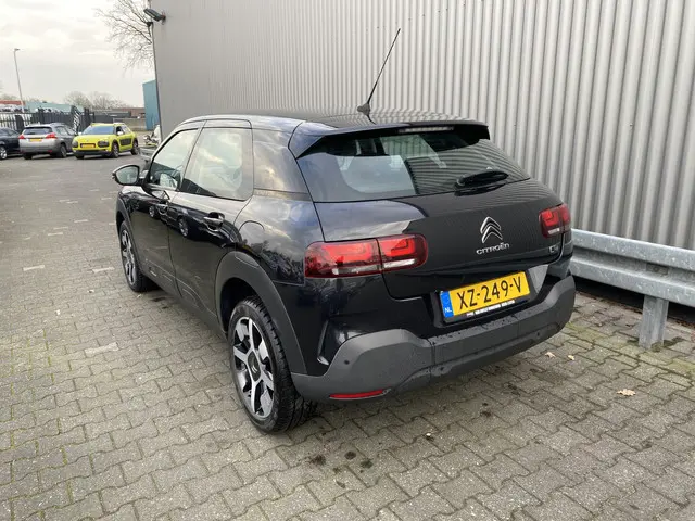 Citroën C4 Cactus 1.2 PureTech Feel 2018 Benzine 16