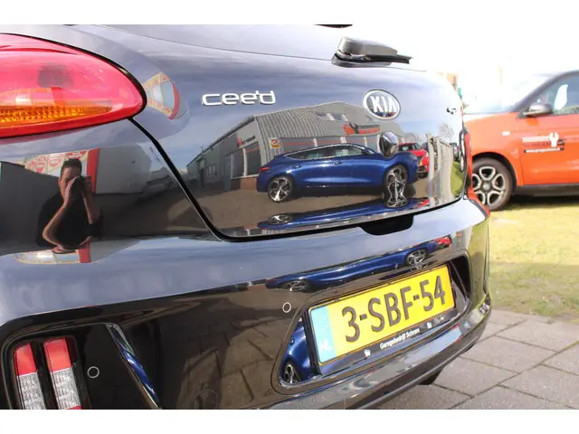 Kia pro_cee'd 1.6 GT 2013 Benzine 7