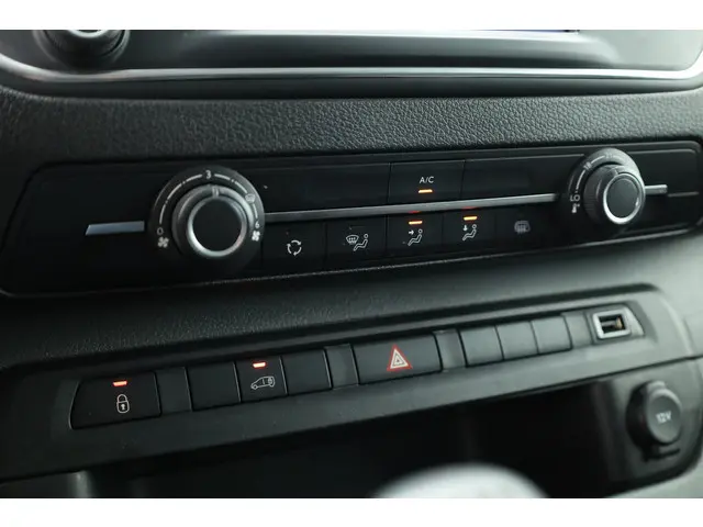 Opel Vivaro 2.0 CDTI L3H1 Edition | 145pk 2022 Diesel 19