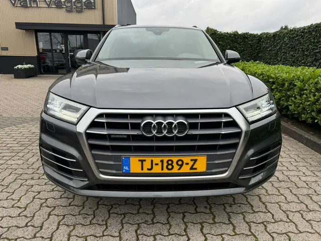 Audi Q5 2.0 TFSI quattro Sport S Line 2018 Benzine 14