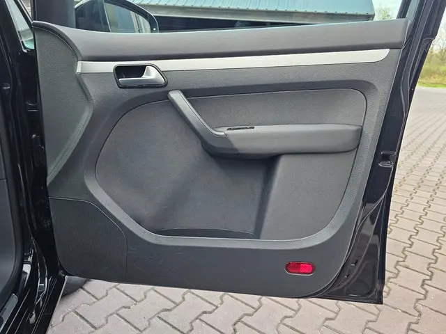 Volkswagen Touran 1.4 TSI Comfortline 2013 Benzine 26