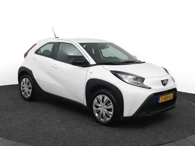 Toyota Aygo X 1.0 VVT-i MT Play 2024 Benzine 14