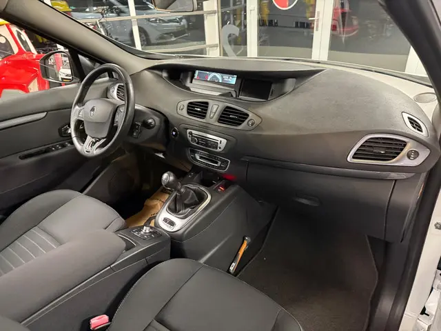 Renault Scénic 1.2 TCe Limited 2016 Benzine 11