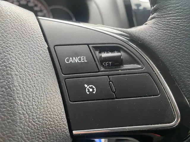 Mitsubishi Space Star 1.2 Intense 2021 Benzine 16