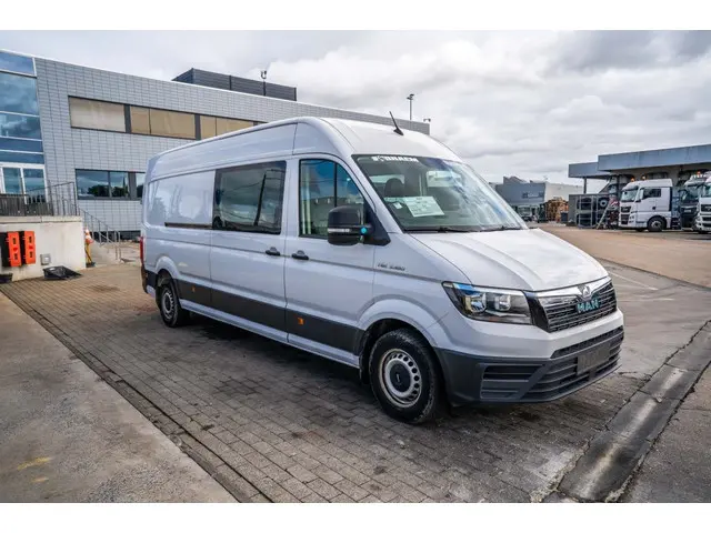 MAN TGE 3.180+7 personen 2019 Diesel 2