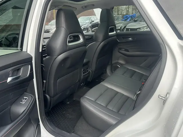 MG EHS 1.5 TGDI Luxury 2022 Hybride Benzine 6