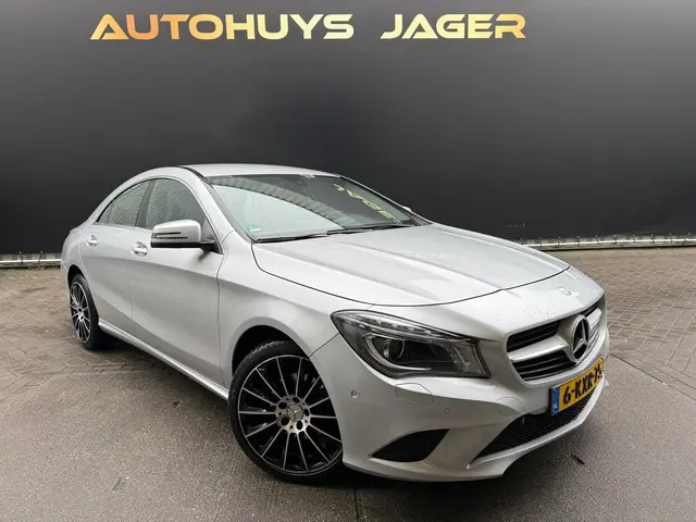Mercedes-Benz CLA 200 Ambition 2013 Benzine 12
