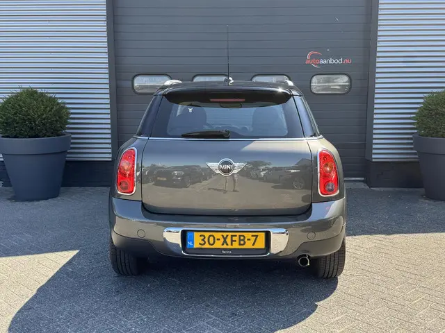 MINI Countryman Mini 1.6 Cooper Edition 2012 Benzine 6