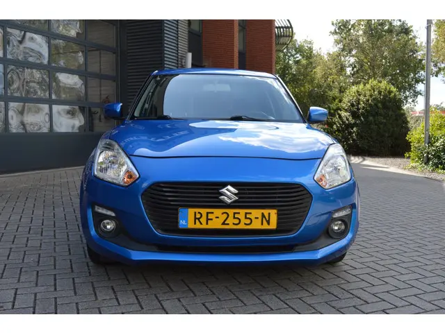 Suzuki Swift 1.2 Select 2017 Benzine 9