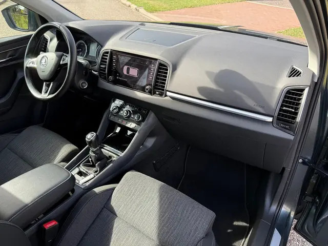 Škoda Karoq 1.0 TSI Business Edition 2019 Benzine 10