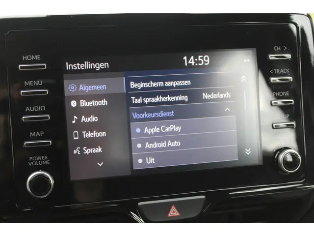 Toyota Yaris 1.5 Hybrid Dynamic 2022 Hybride Benzine 6