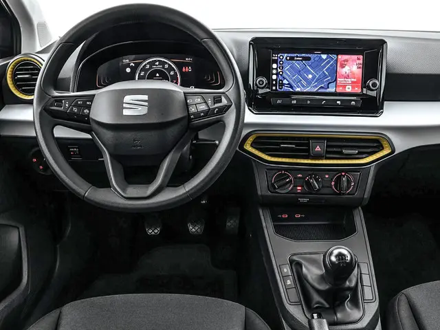 SEAT Arona 1.0 95pk EcoTSI Reference 2024 Benzine 3