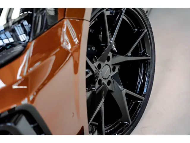 Audi RSQ8 Mansory MTM 2022 Benzine 29