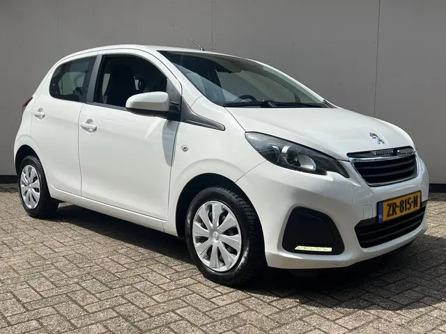 Peugeot 108 1.0 e-VTi Airco & NWE APK 02-2026 2015 Benzine 3