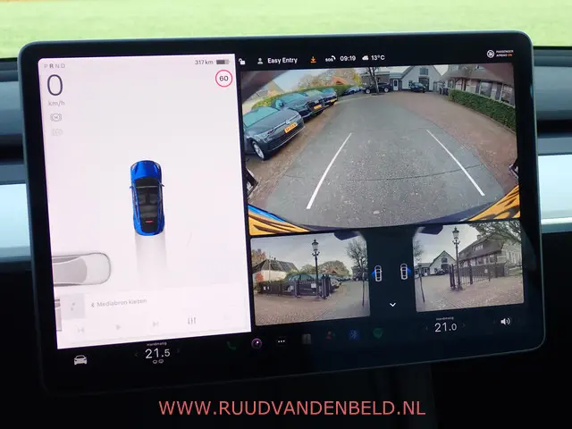 Tesla Model Y Long Range AWD 75kWh 2021 Elektrisch 15