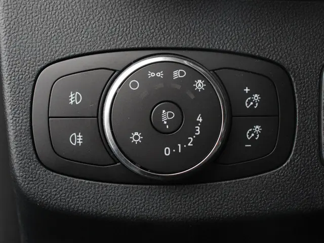 Ford Puma 1.0 EcoBoost Automaat Titanium 2021 Benzine 14