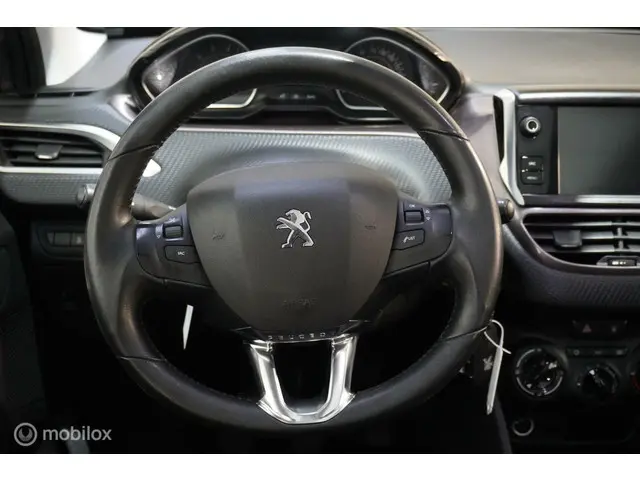 Peugeot 2008 1.2 PureTech Active 2014 Benzine 13