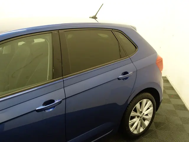 Volkswagen Polo 1.0 TSI Highline+ Aut- 2018 Benzine 27