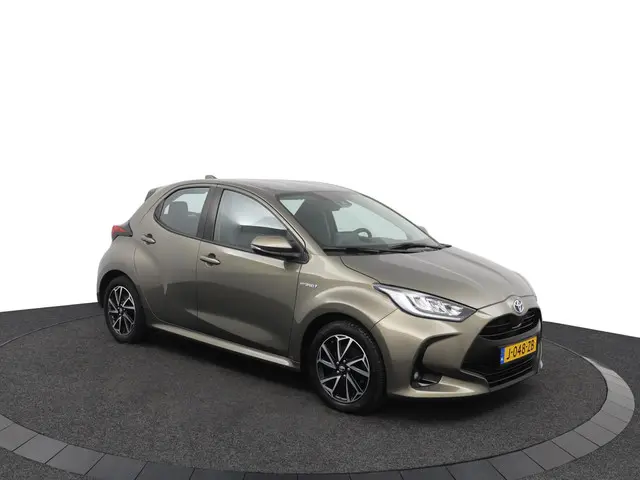 Toyota Yaris 1.5 Hybrid Dynamic 2020 Hybride Benzine 13