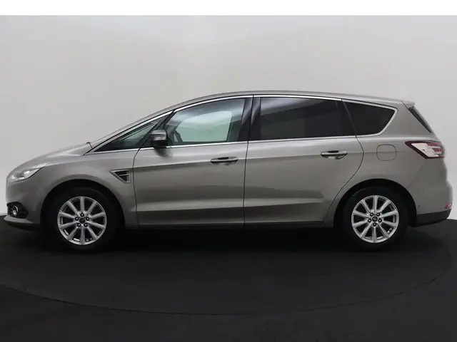 Ford S-Max 1.5 Titanium 2016 Benzine 7
