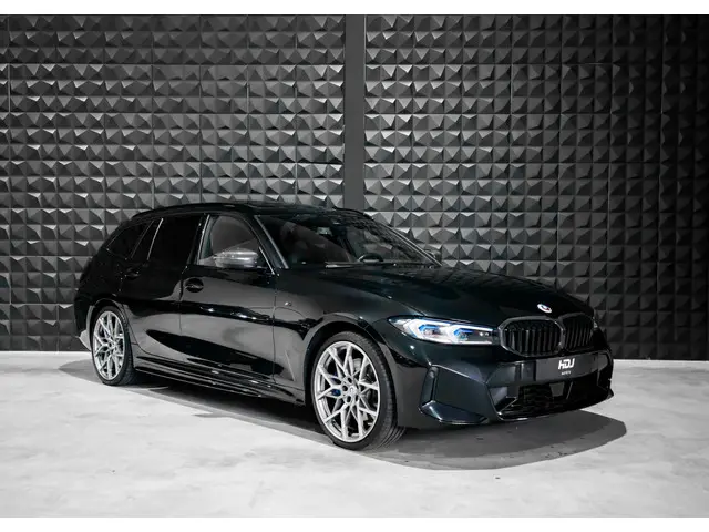 BMW 3 Serie Touring 330e 2022 Hybride Benzine 51