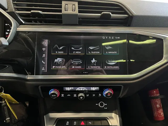 Audi Q3 35 TFSI S Line S-Tronic Aut. 2021 Benzine 18