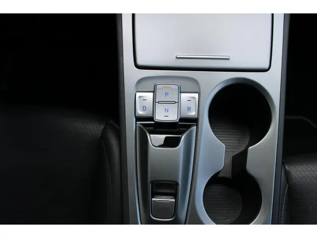 Hyundai Kona EV Premium 64 kWh 2020 Elektrisch 28