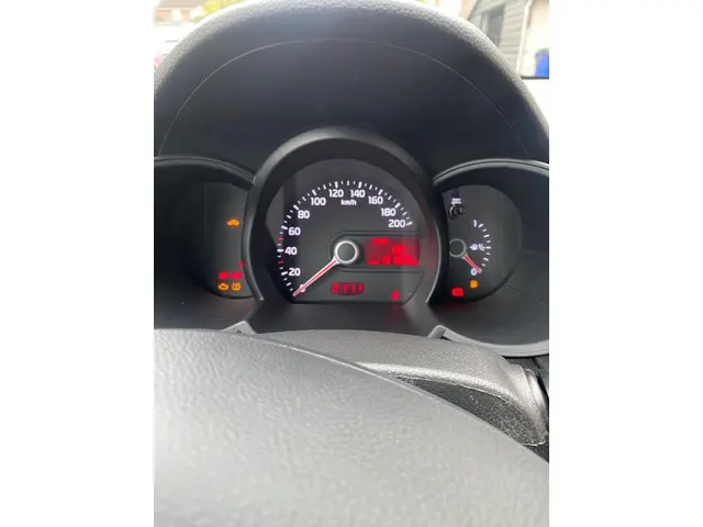 Kia Picanto 1.0 CVVT Comfort Pack 2015 Benzine 13