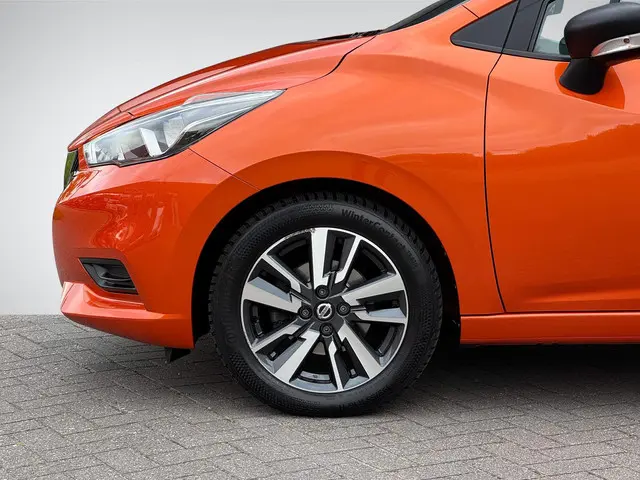 Nissan Micra 1.0L Visia+ 2017 Benzine 8
