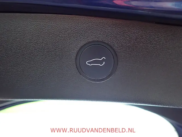 Tesla Model 3 LONG RANGE AWD 75kWh 2020 Elektrisch 9