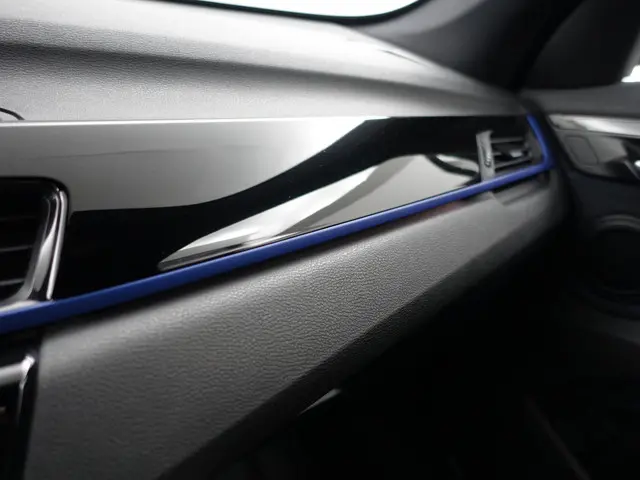 BMW X1 sDrive18i M Sport Aut- 2016 Benzine 9