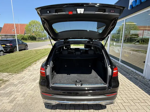 Mercedes-Benz GLC 250 4MATIC Prestige 2015 Benzine 14