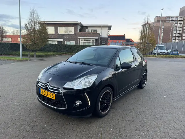 Citroën DS3 1.2 VTi So Chic 2013 Benzine 16
