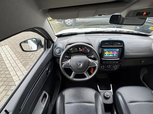 Dacia Spring Comfort 27 kWh 2021 Elektrisch 12